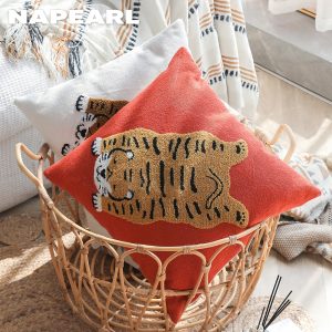 1 Vỏ Gối Tựa Đầu Thêu Họa Tiết Động Vật Dễ Thương Trang Trí Cửa Sổ / Xe Hơi - Ảnh 3