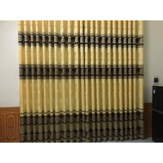 Rèm vàng kẻ nâu rộng 3m cao 2m70 đã khoen lỗ sẵn chỉ việc treo