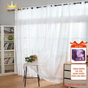 Rèm voan cửa sổ và cửa chính xinh xắn phù hợp cho trang trí