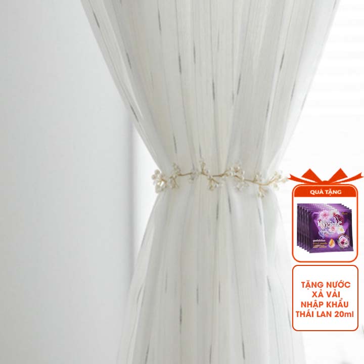 Rèm cửa dán tường