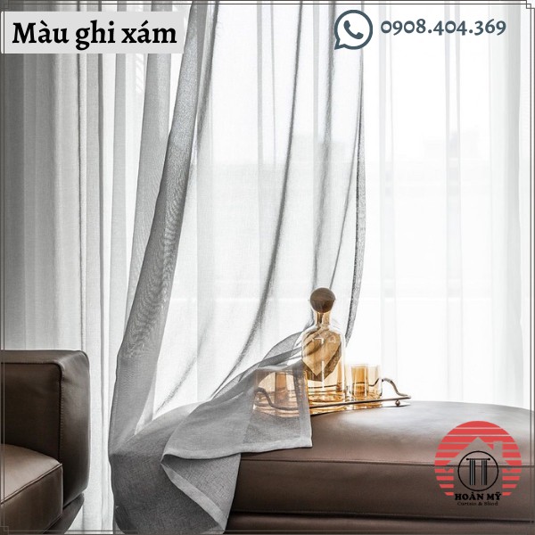 Rèm vải voan linen màu xám hoặc trắng trang trí cửa sổ phòng ngủ phong cách hiện đại.