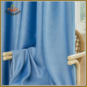 rèm cửa sổ dày dặn .cản sáng