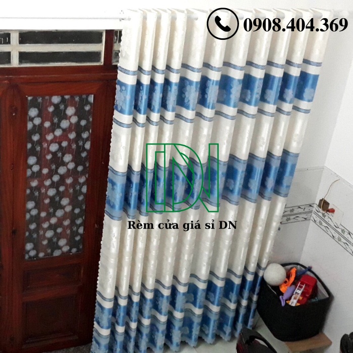(Sản phẩm mới)Rèm cửa sổ vải gấm hoa văn sọc ngang nhiều kích thước.